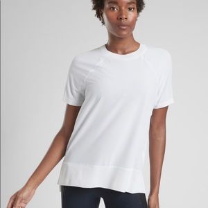 Athleta Zephyr Tee